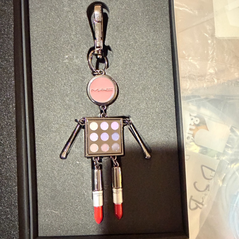 MAC Cosmetics Pink and Black Robot Keychain - Picture 3 of 5